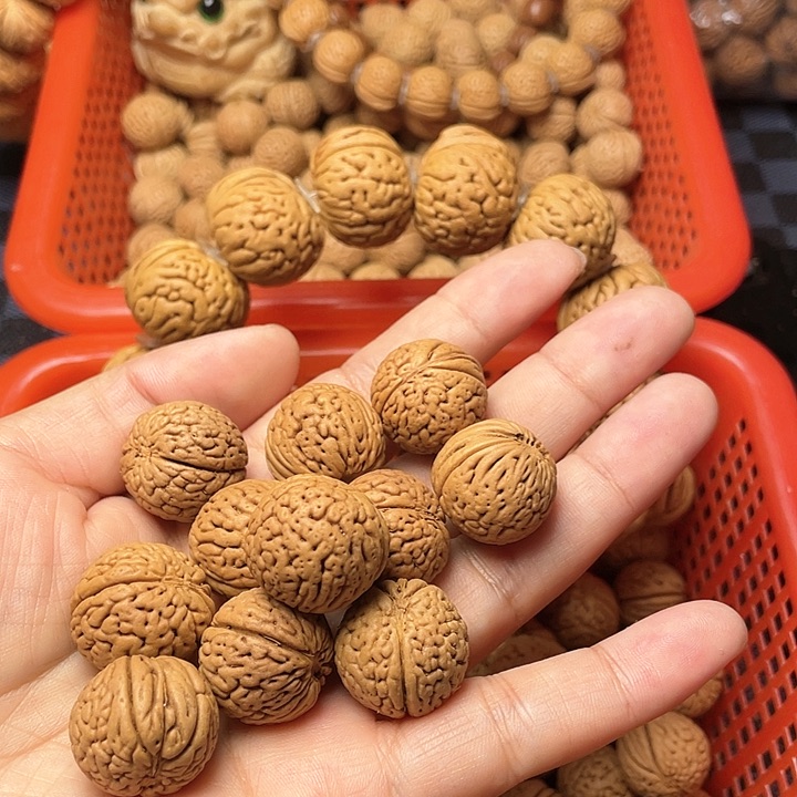 手串桃核是**呀核桃手串19➕