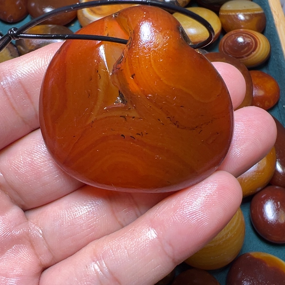 卓***）瓷片马达加斯加奇石