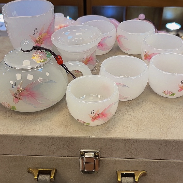 段泥茶杯吧啦吧啦吧拉的一堆