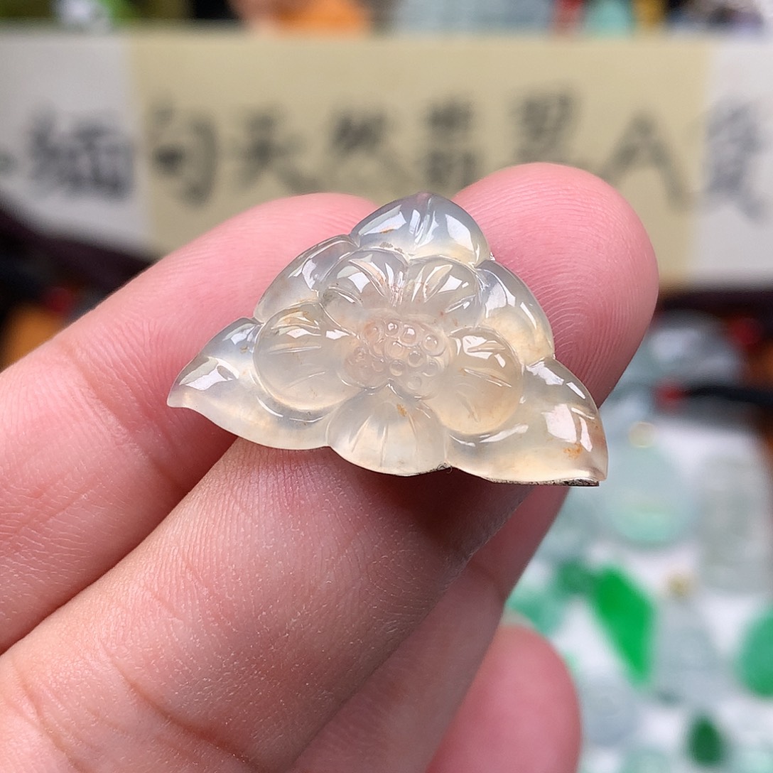 翡翠散珠缅甸天然A货翡翠冰种花开富贵