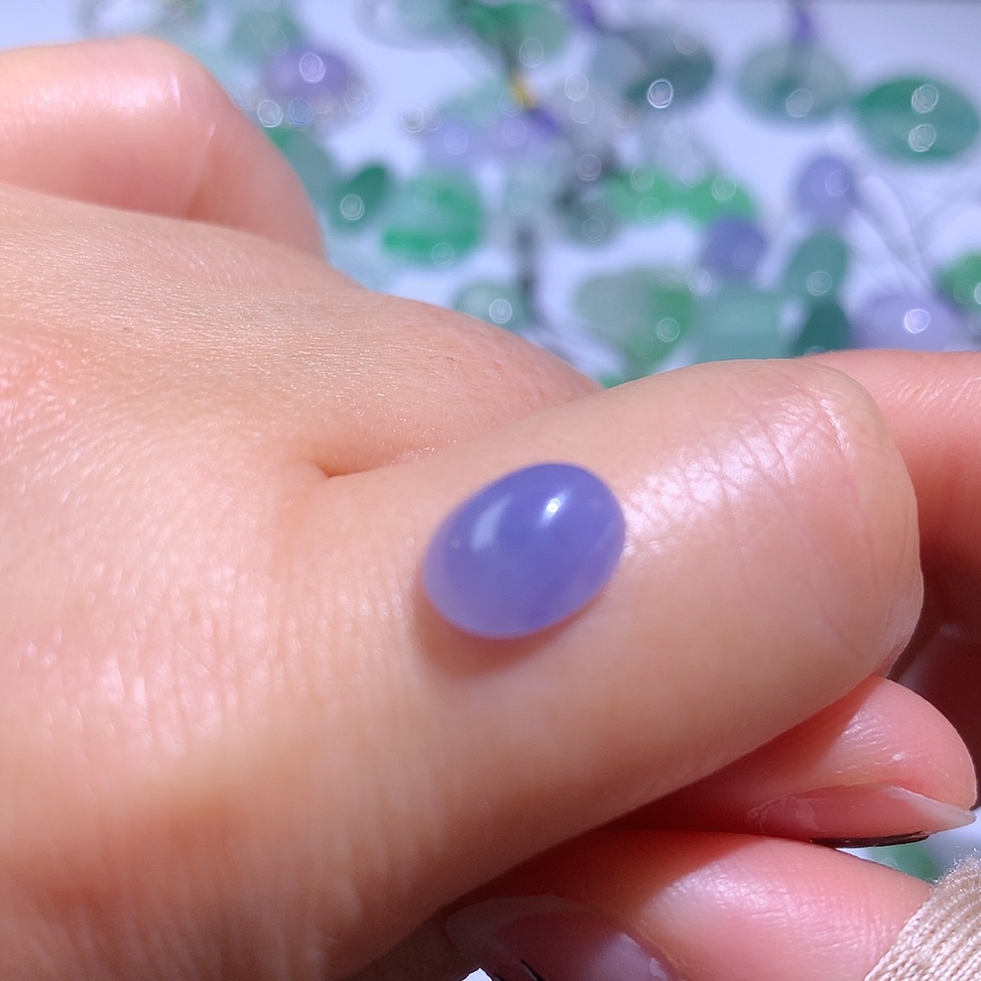 翡翠颈饰未镶嵌蛋