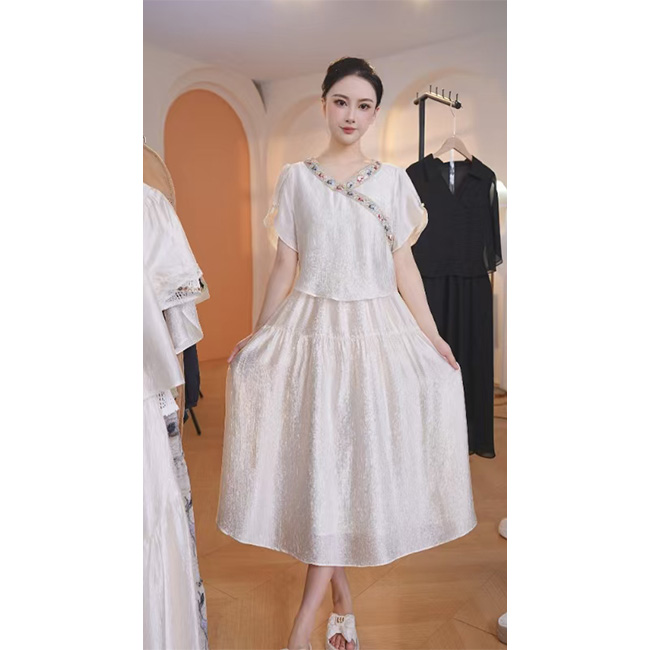 L8905 2025年夏季新款时尚设计感假两件宽松显瘦中长款连衣裙