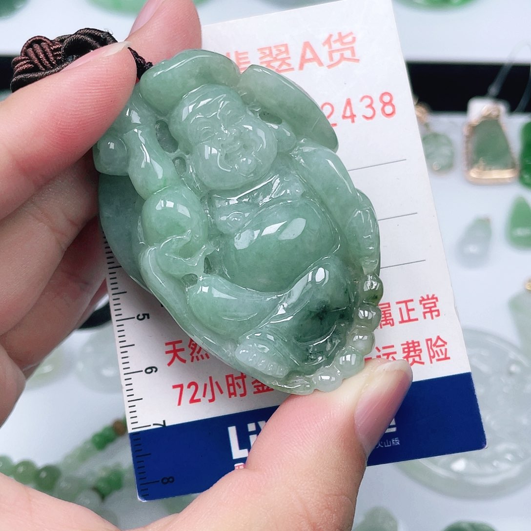 翡翠未镶嵌颈饰9988958888