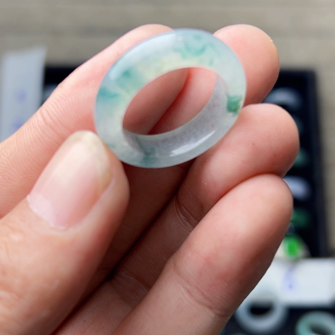 定制翡翠未镶嵌圈口21号