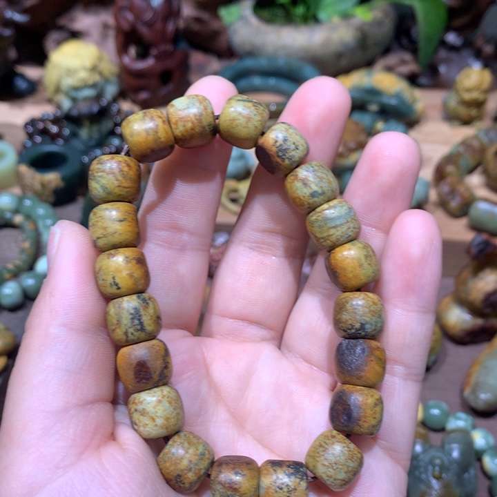 岫岩河磨玉（透闪石质玉）未镶嵌把件大***7