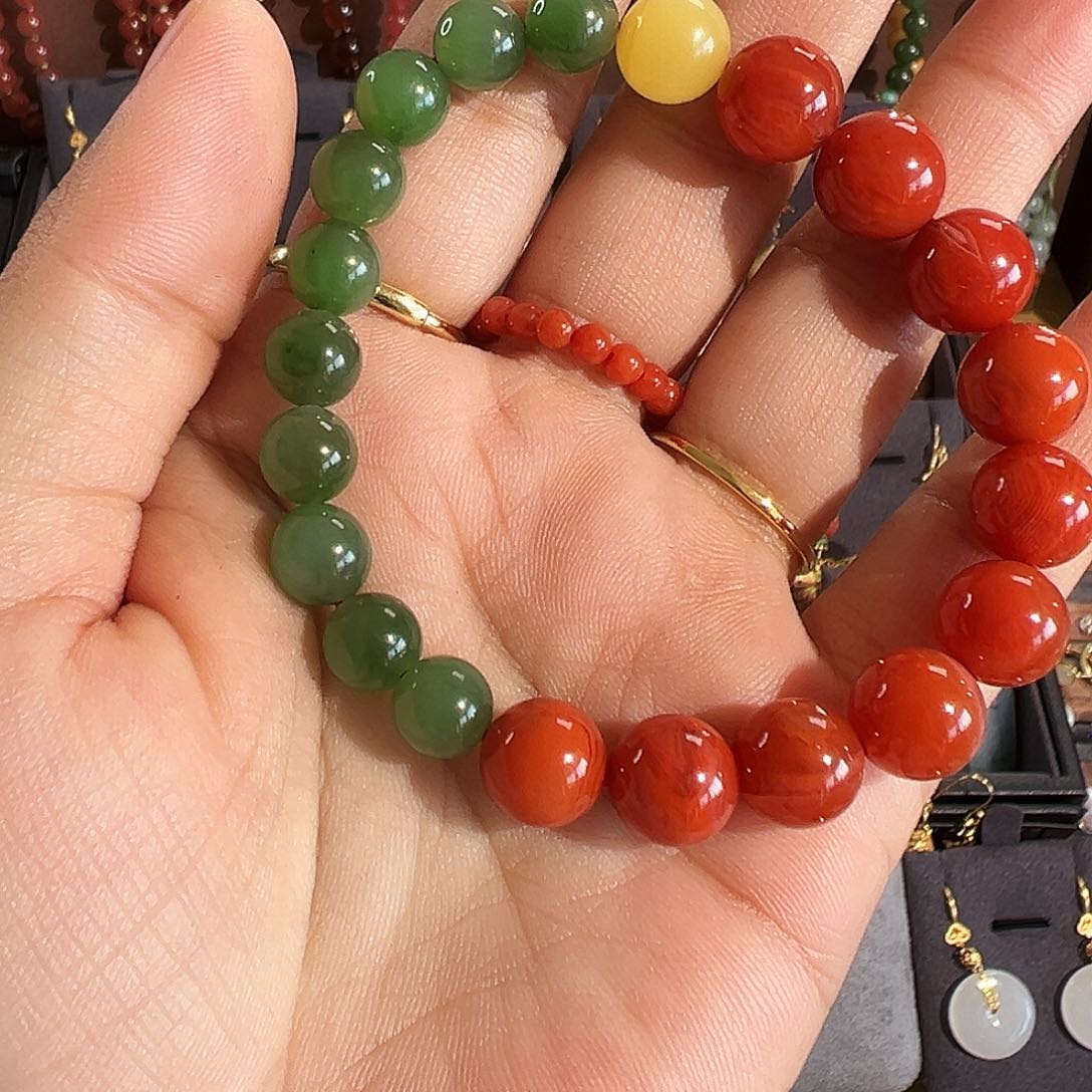 南红玛瑙手链未镶嵌