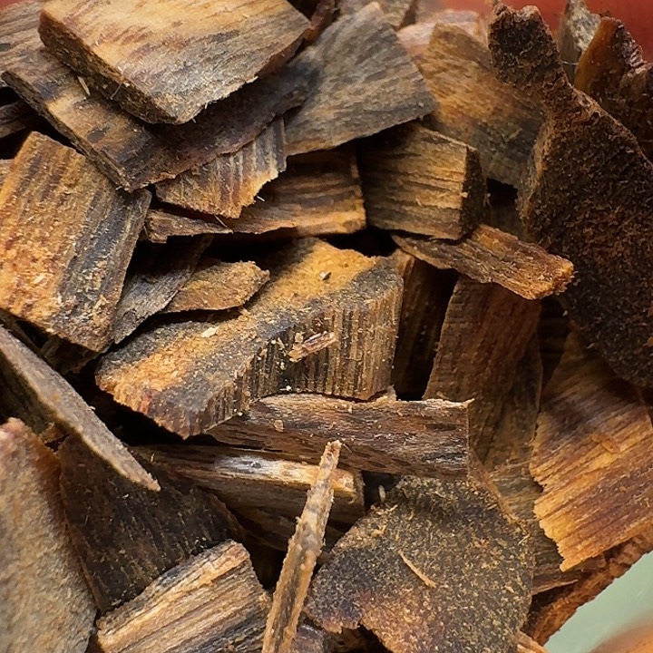 沉香碎屑沉香海南高端张勺子树心油米粒老料20克