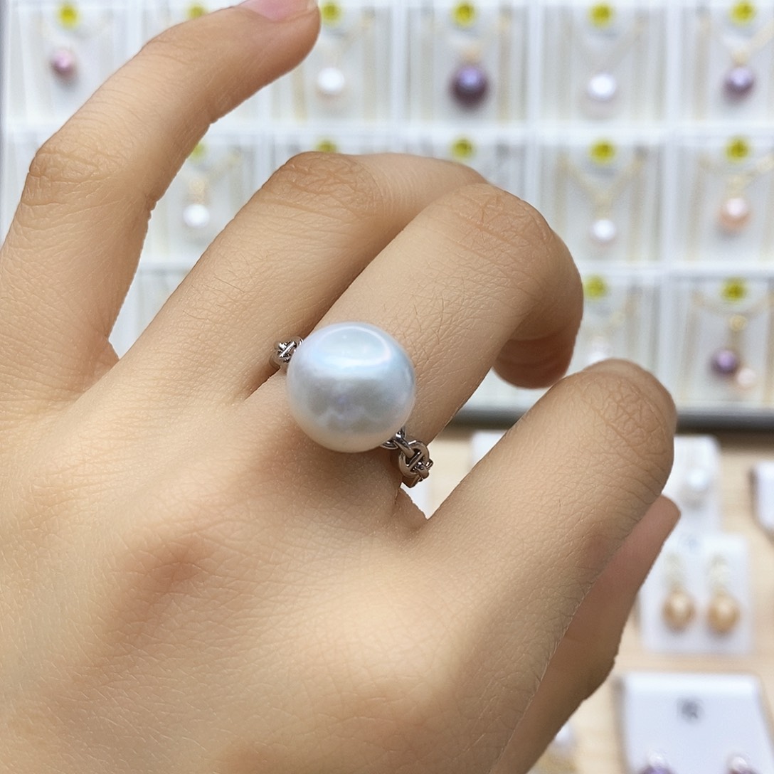 淡水珍珠颈饰合金