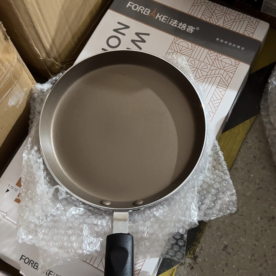 18寸平底锅18寸平底锅