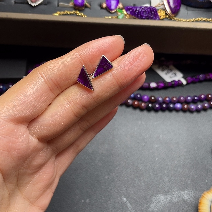 苏纪石（舒俱来）银S925镶嵌耳环