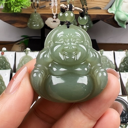 和田玉吊坠(赠链)未镶嵌