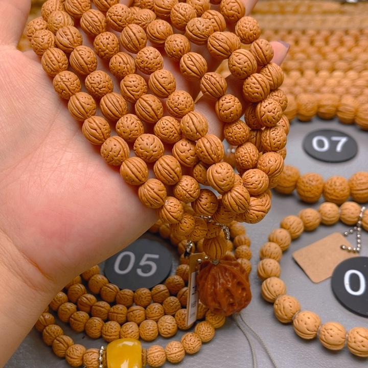 見***️菩提籽类桃核脖挂