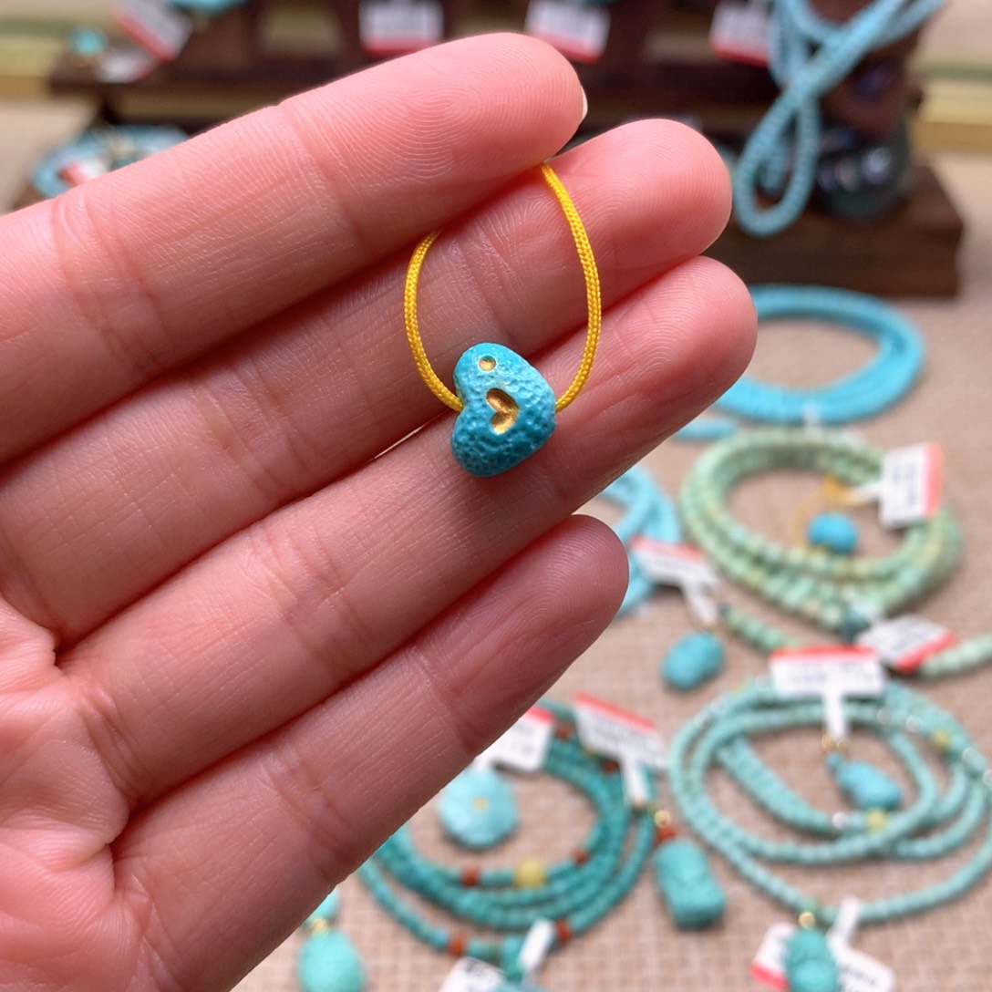 绿松石未镶嵌配饰