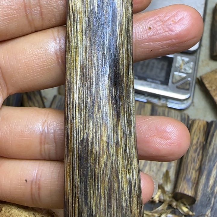 沉香吊坠沉香白棋平安无事牌