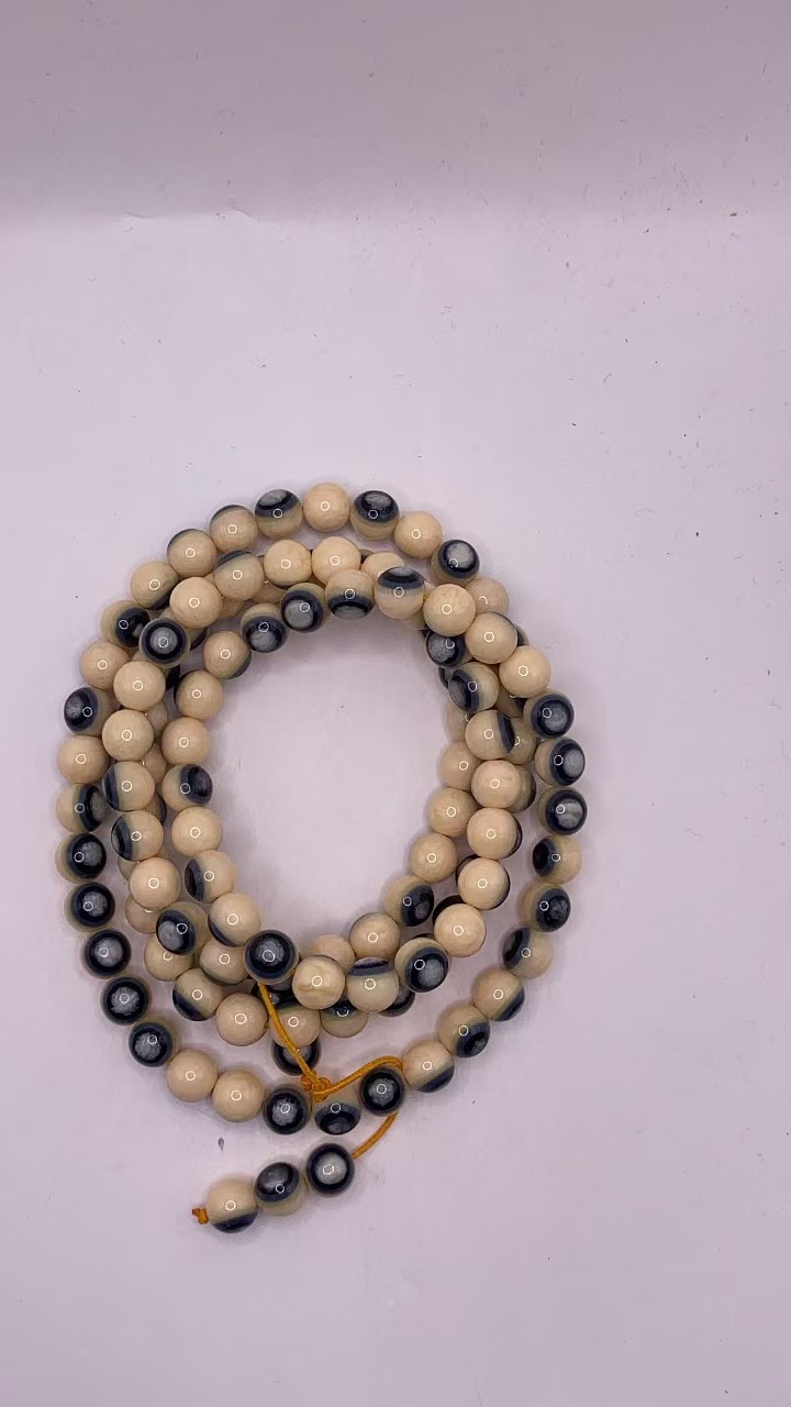 YY129【恒利】精美时尚大气搭配手串（多样性发其一）