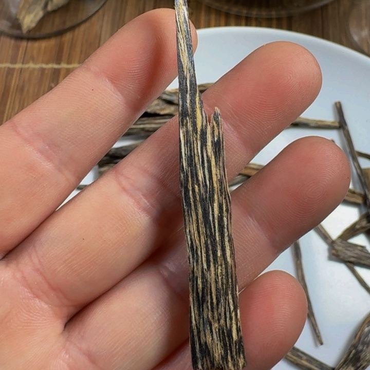 沉香沉香枕海南淳化树心油