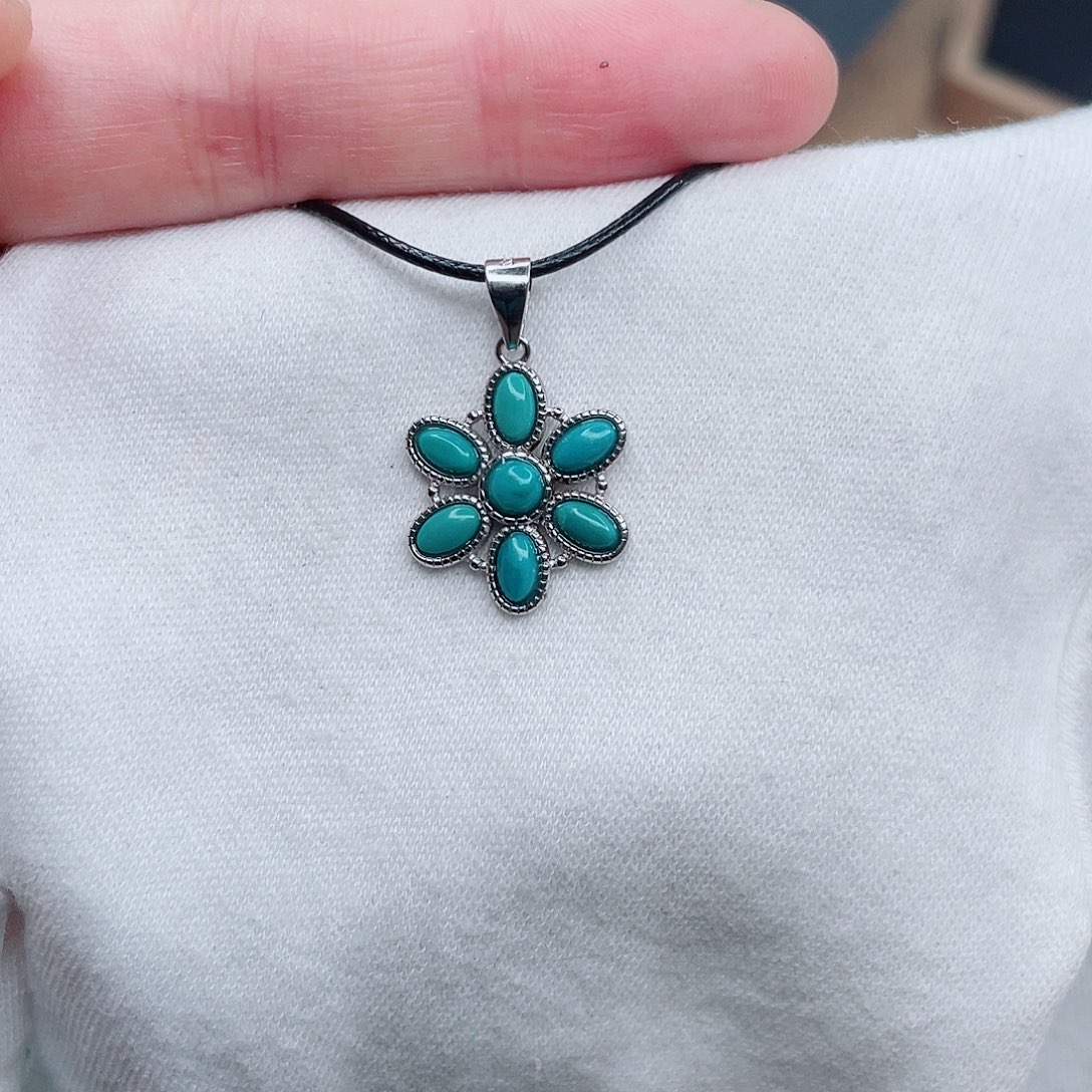 未镶嵌绿松石绿松石