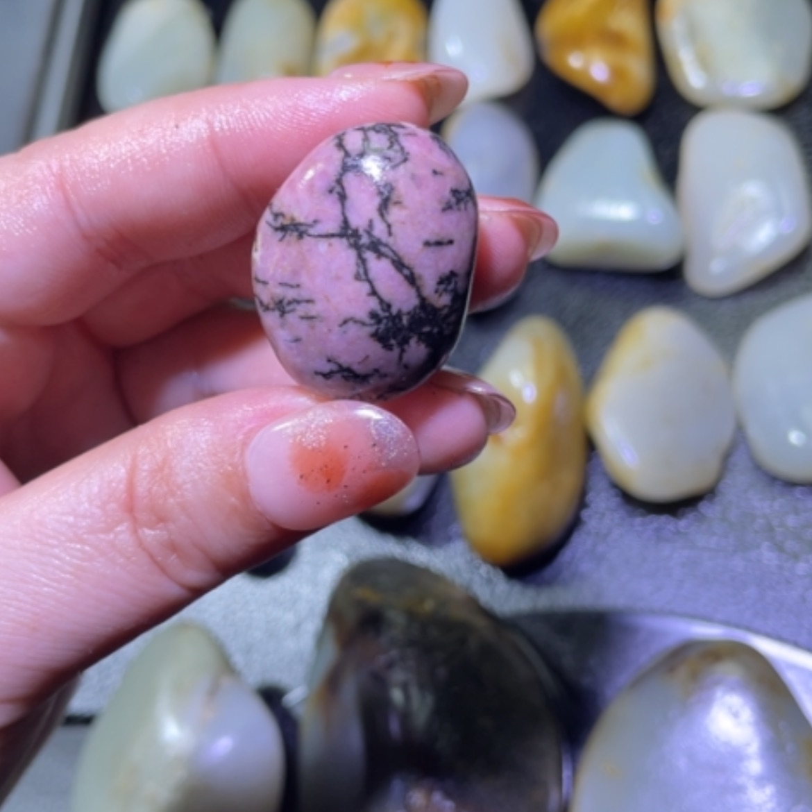 【闪购商品】颈饰未镶嵌和田玉温**玉