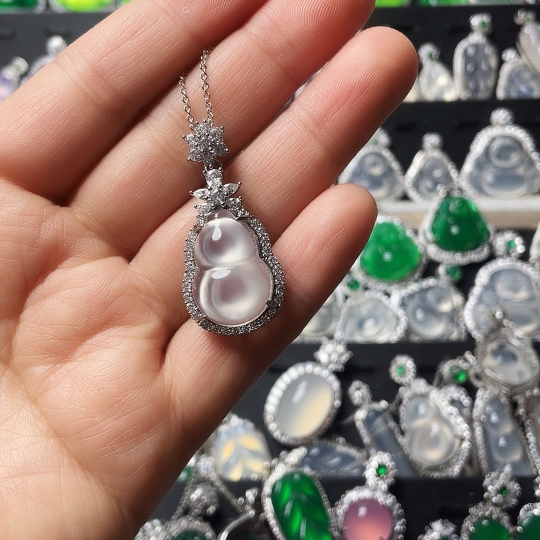 玛瑙/玉髓颈饰合金