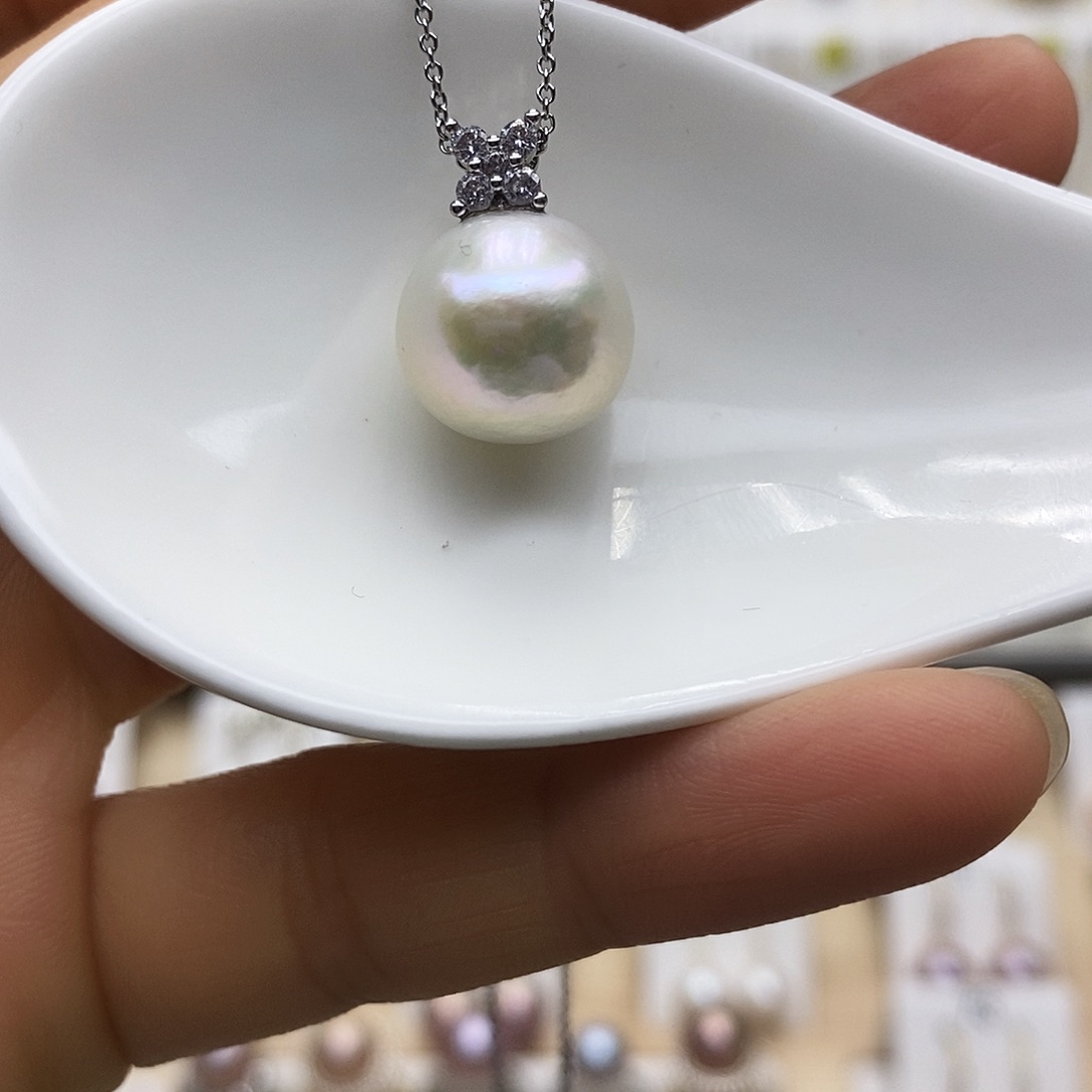 淡水珍珠颈饰合金