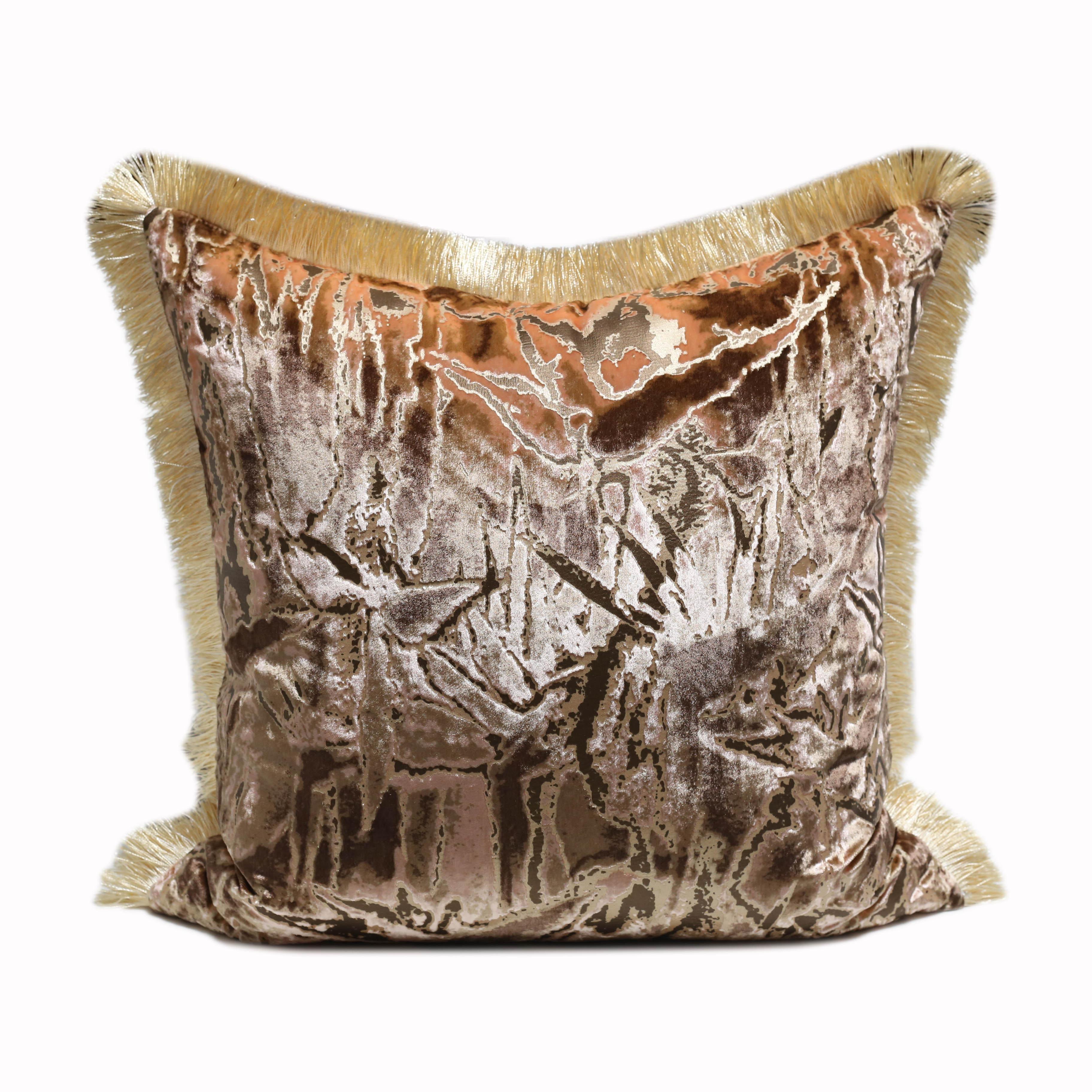 现代轻奢丝绒烫金抱枕别墅样板间卧室客厅沙发靠枕流苏款