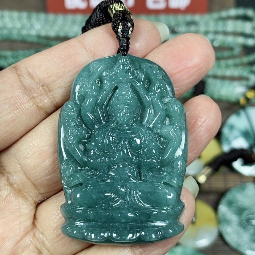 【闪购商品】翡翠颈饰未镶嵌玉吊坠翡翠玉千手观音