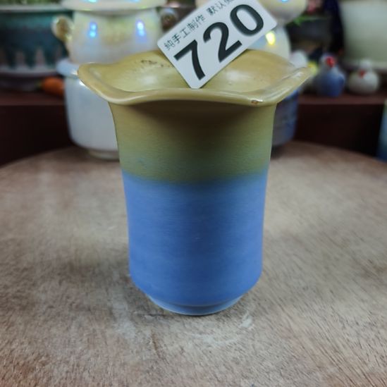景德镇手工高温陶瓷：内口9.5高11（微瑕）