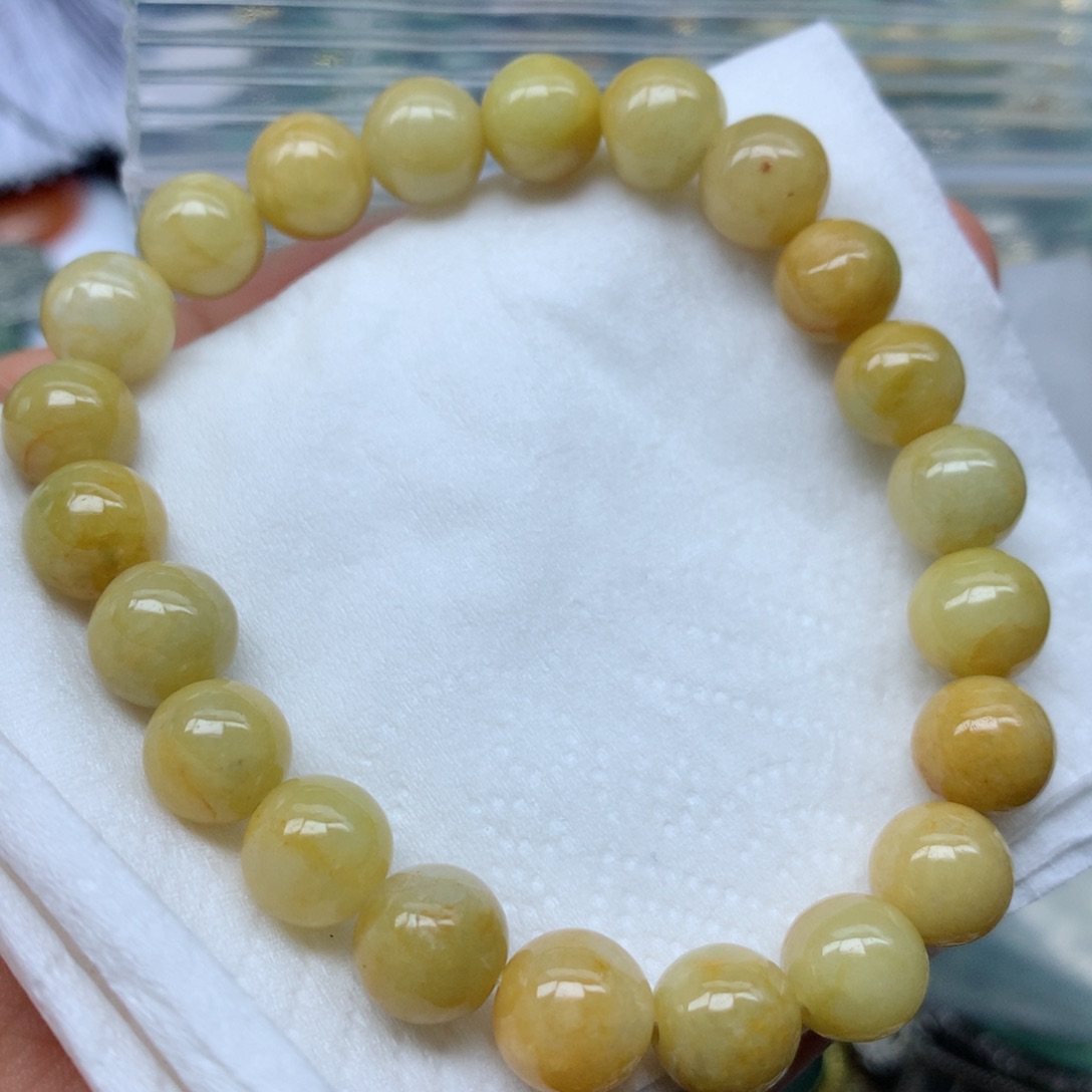 翡翠颈饰未镶嵌手串