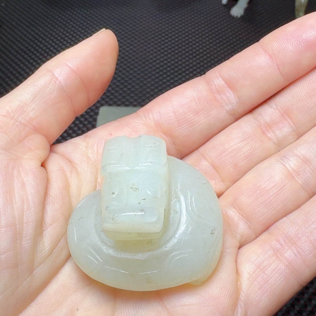 和田玉把件未镶嵌