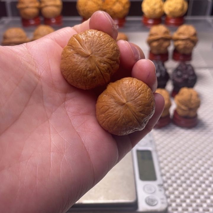 文玩核桃把件16粗筋小铁锤