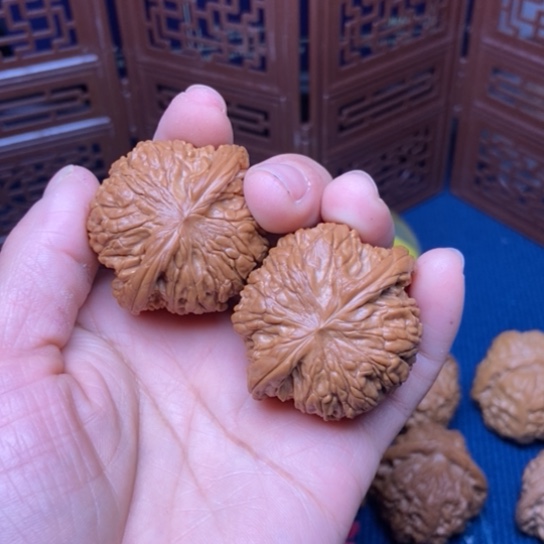 文玩核桃把件用****342磨盘