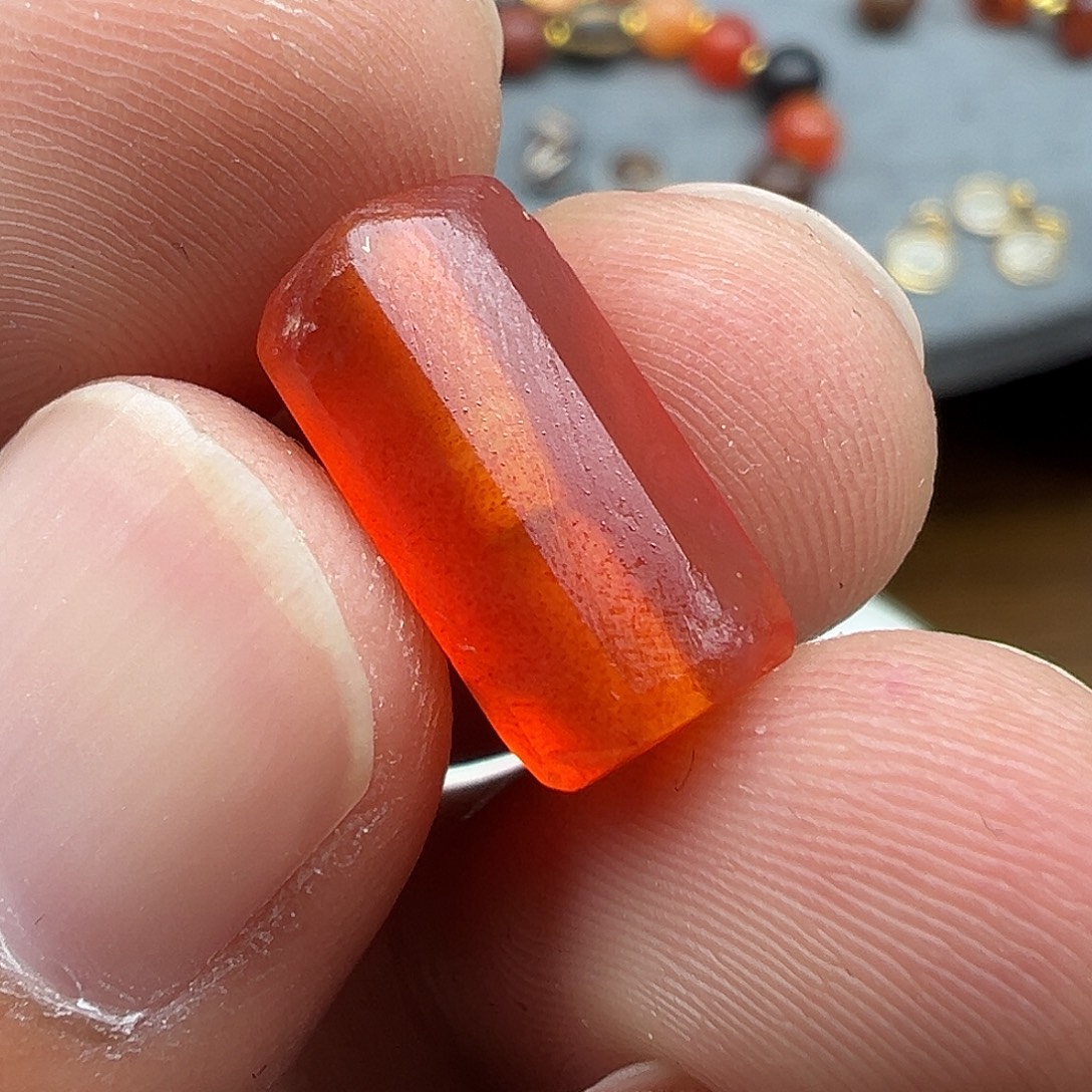 玛瑙/玉髓未镶嵌珠宝半成品x34  15×7.8满朱砂