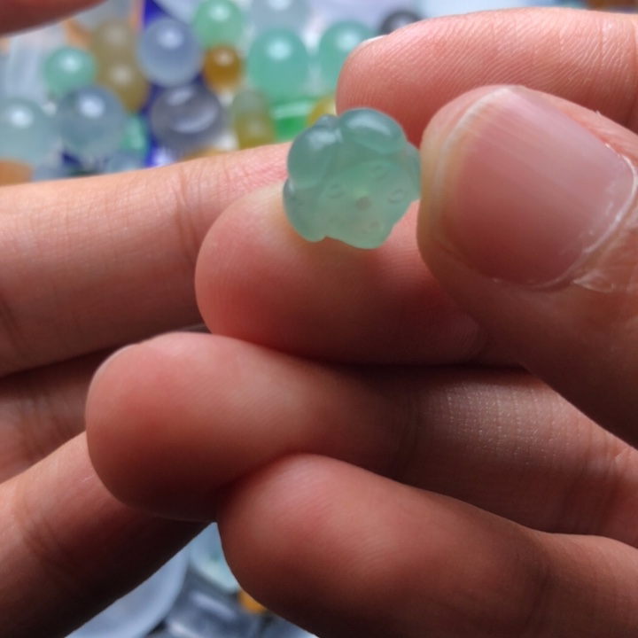 未镶嵌定制翡翠挂件