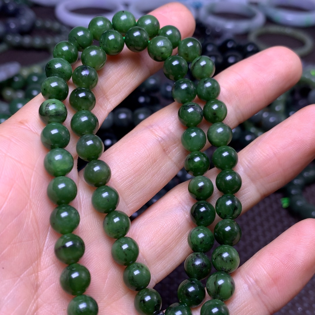 和田玉未镶嵌手串