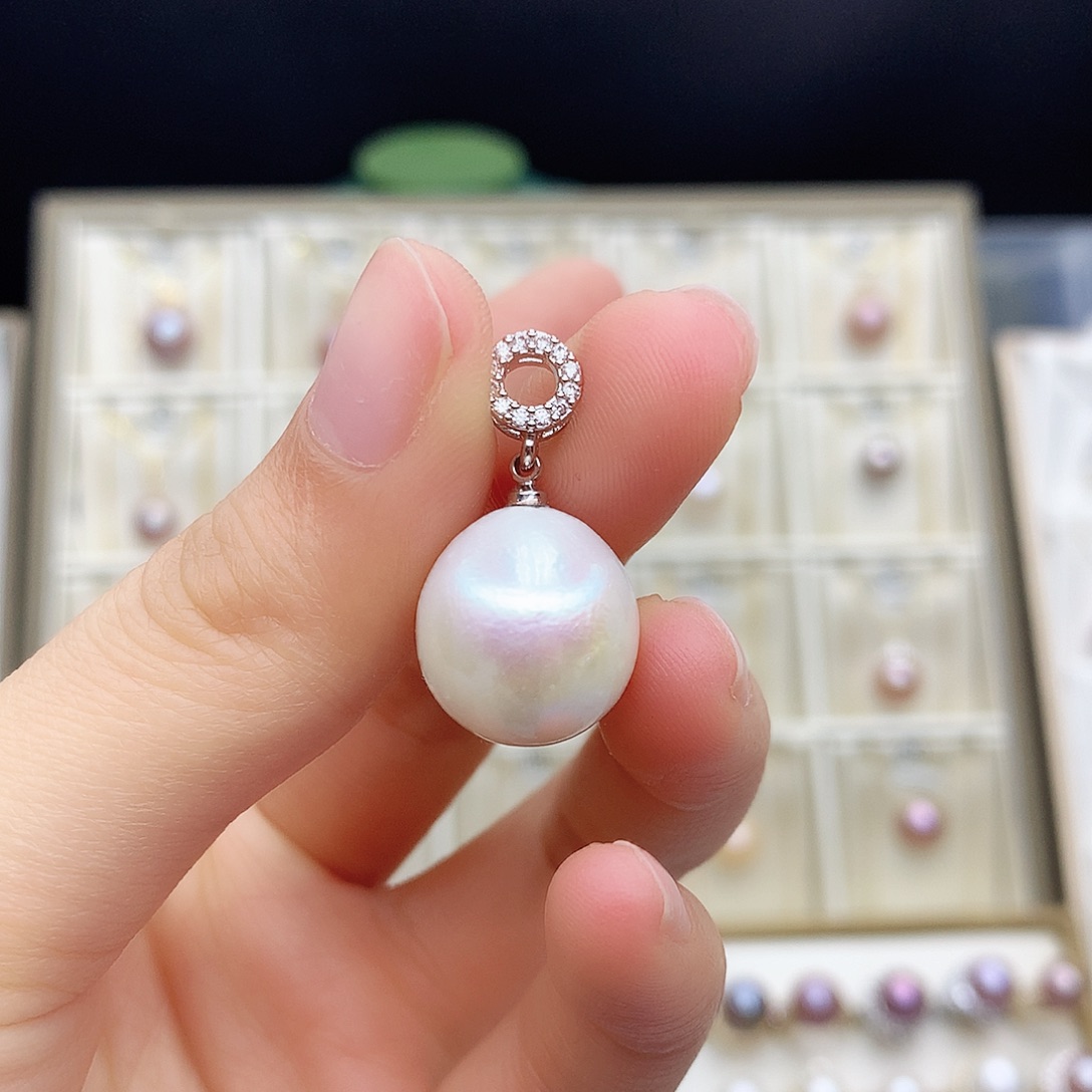 淡水珍珠颈饰合金