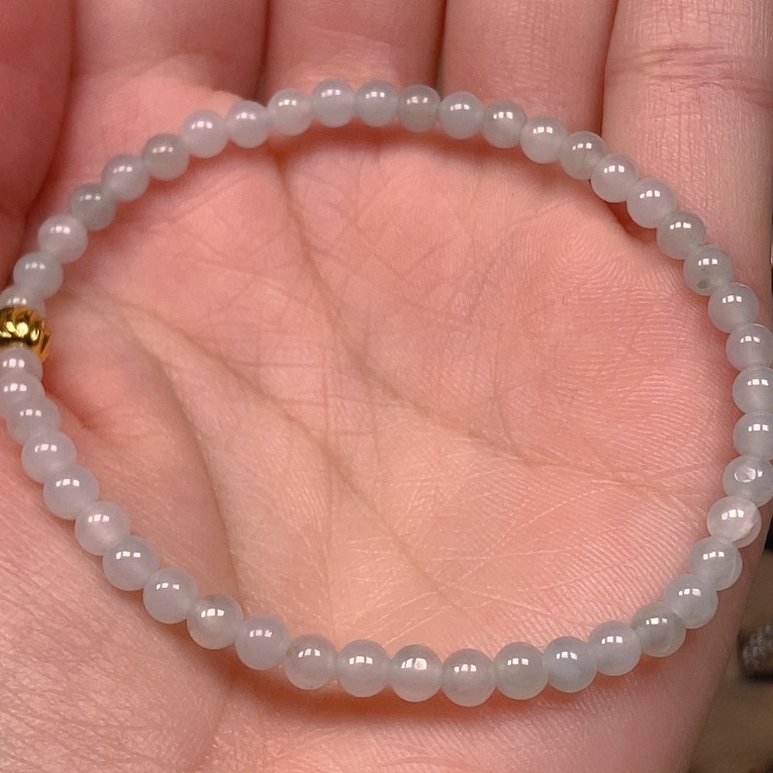 翡翠手串未镶嵌白冰手串