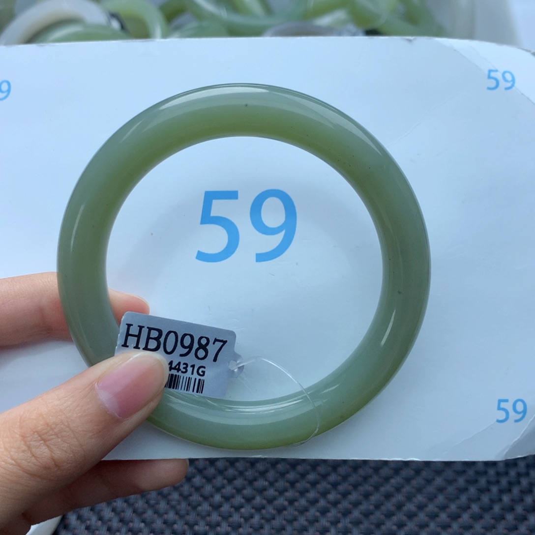 和田玉手镯未镶嵌用****9