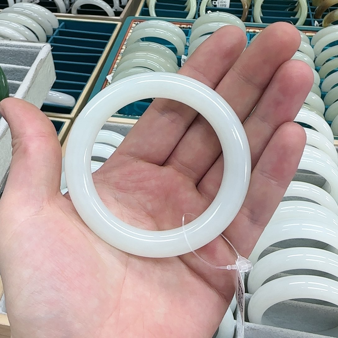 和田玉未镶嵌手镯用****455