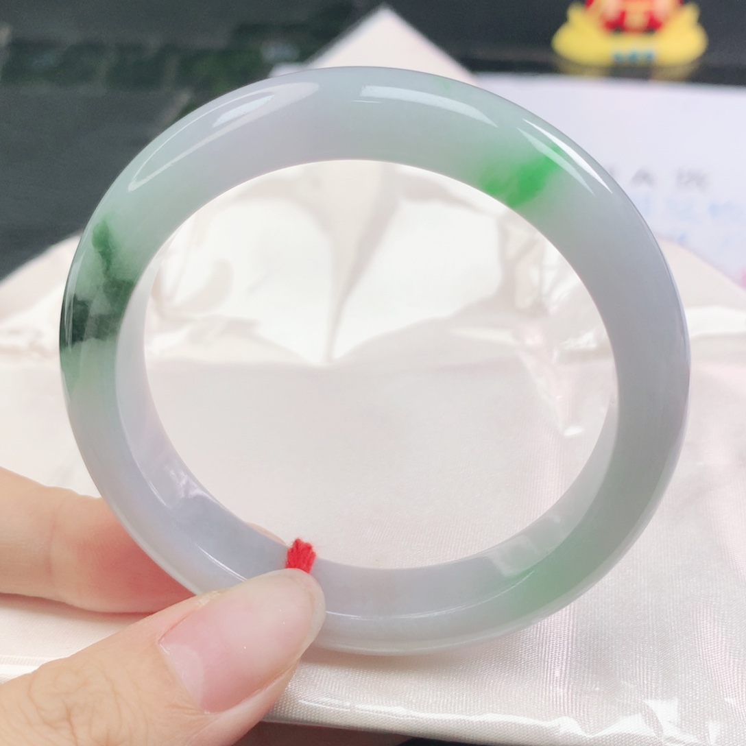 翡翠未镶嵌手镯翡翠55.1飘阳绿正圈