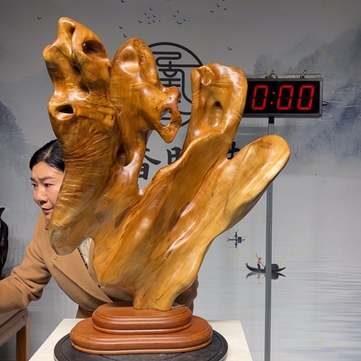 乌木类家具L****?金丝楠木