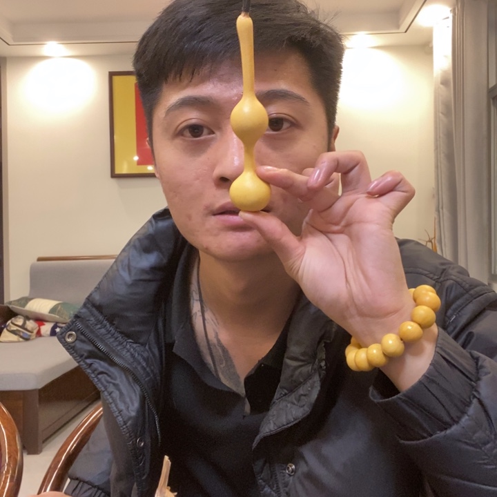 ?****给哥哥发发发吃吃吃