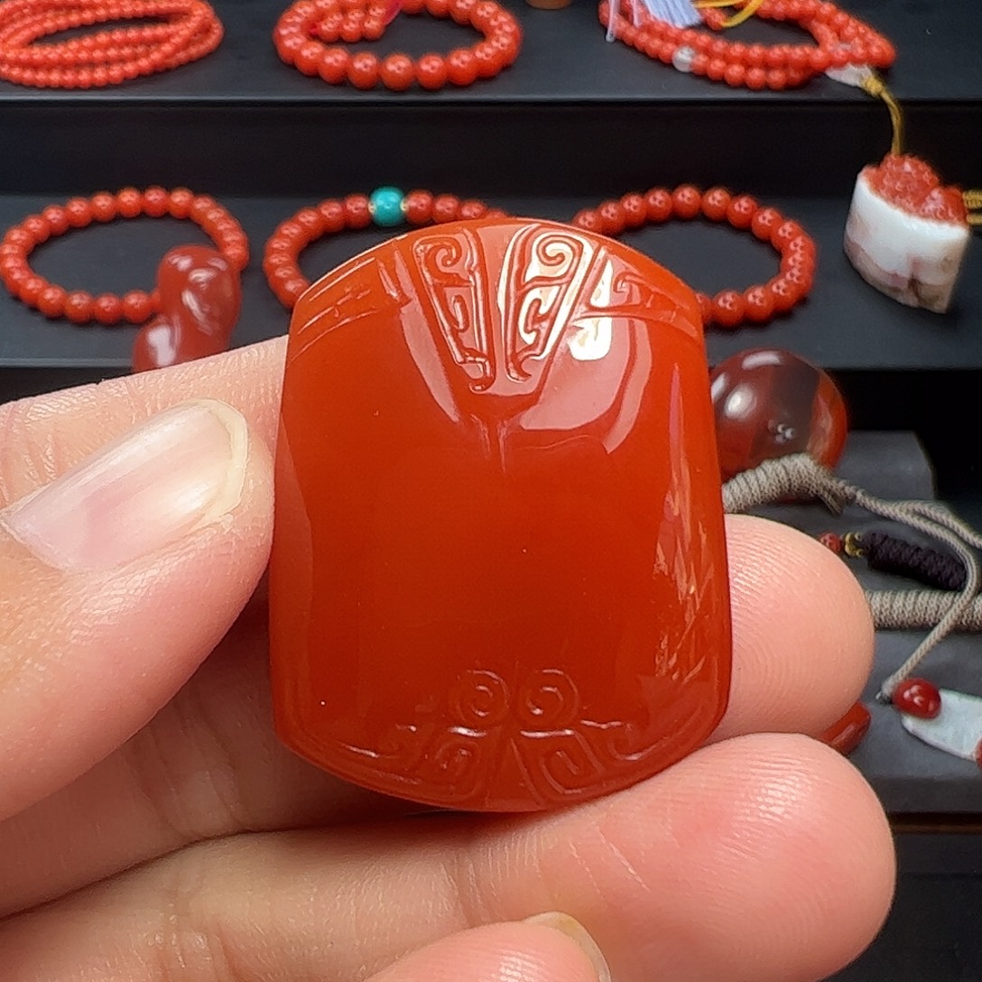 南红玛瑙未镶嵌牌子