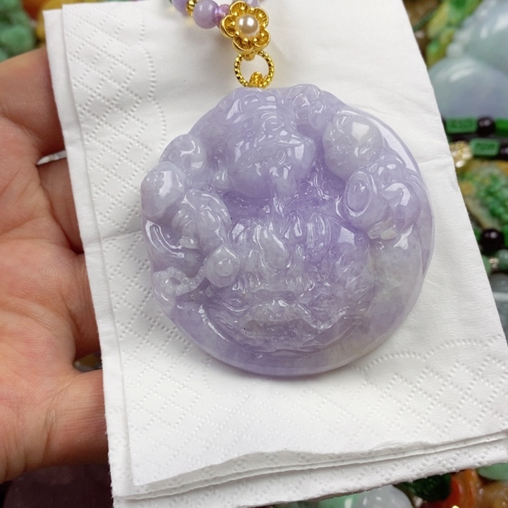 翡翠未镶嵌吊坠(赠链)G****y