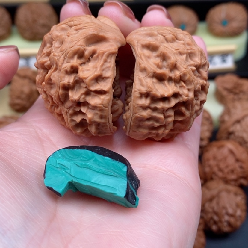 【闪购商品】文玩核桃吊坠?****辉蛇王