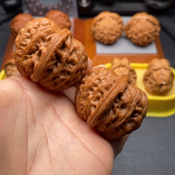 木质类平谷元宝狮子头