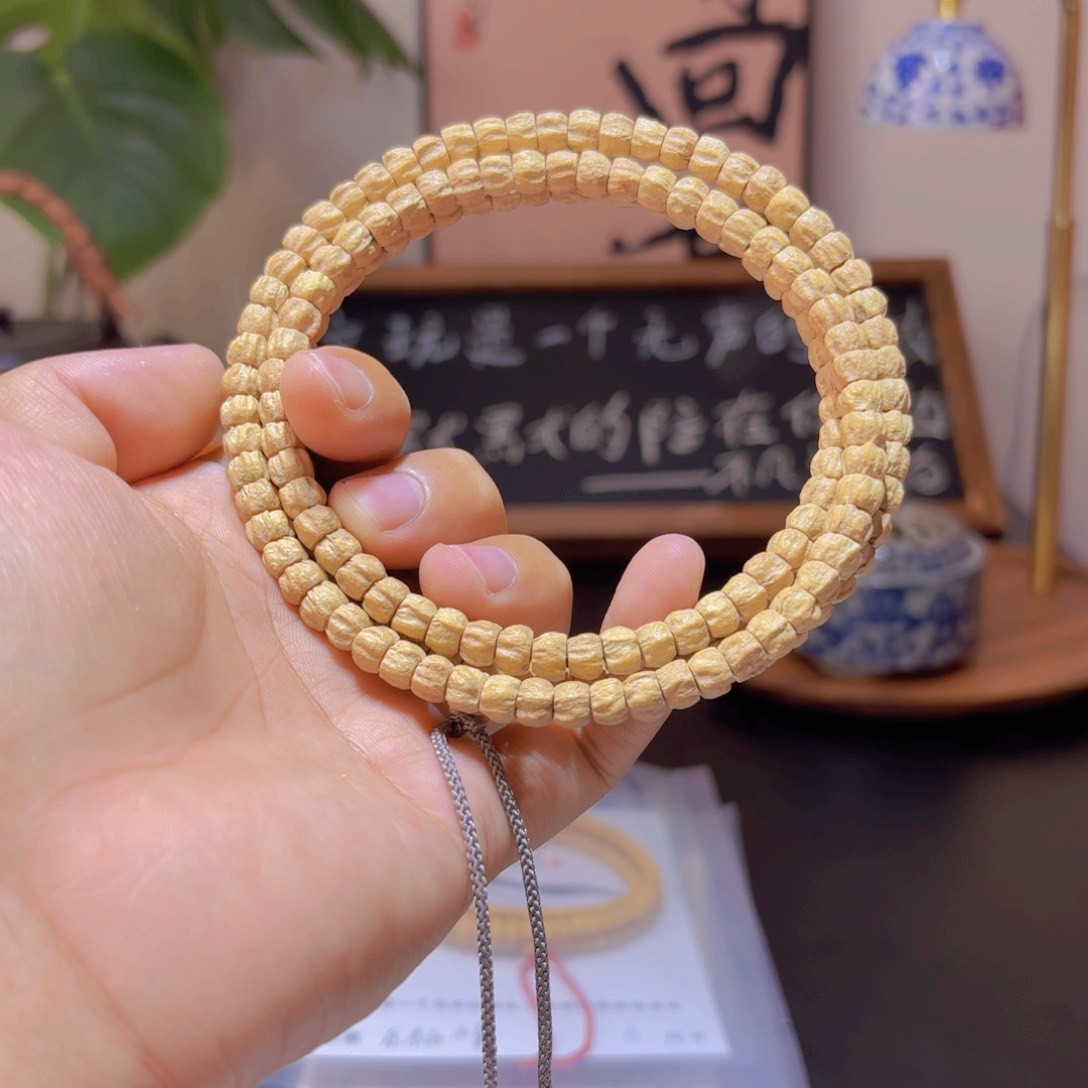 柏香籽/百香籽吊坠