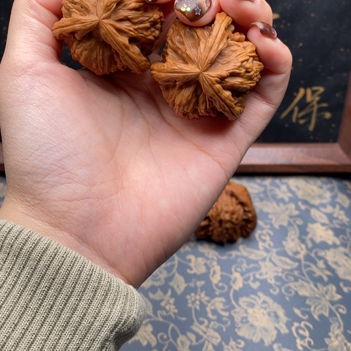 来***️吊坠文玩核桃白狮