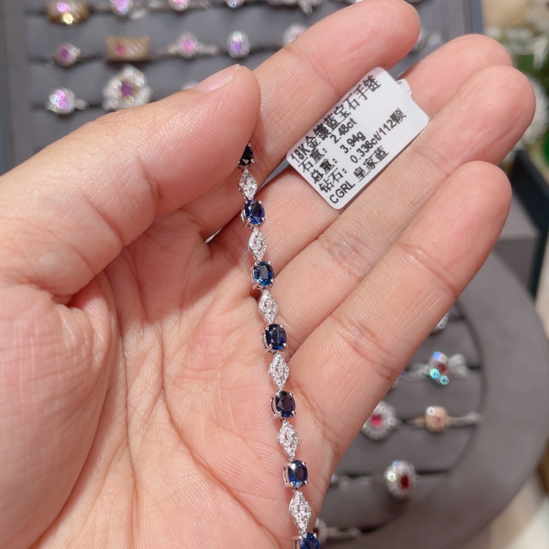 蓝宝石戒指18K金镶嵌2.48ct 皇家蓝