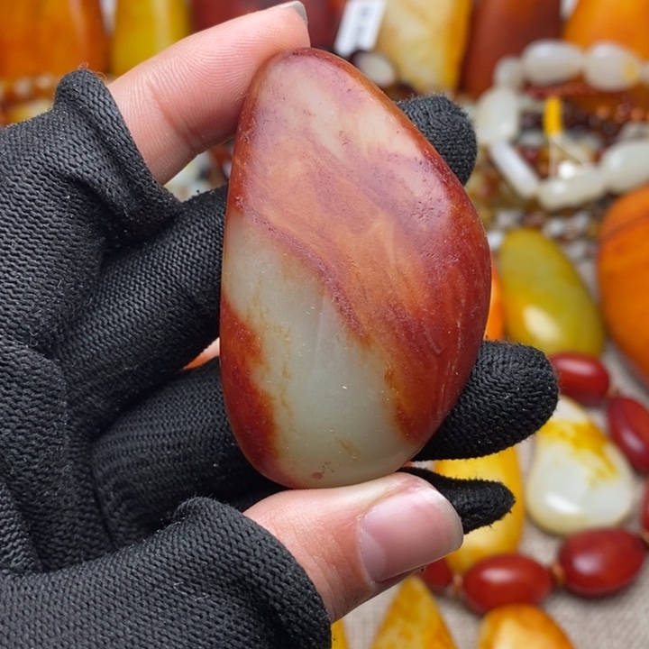 英***哥和田玉未镶嵌手链