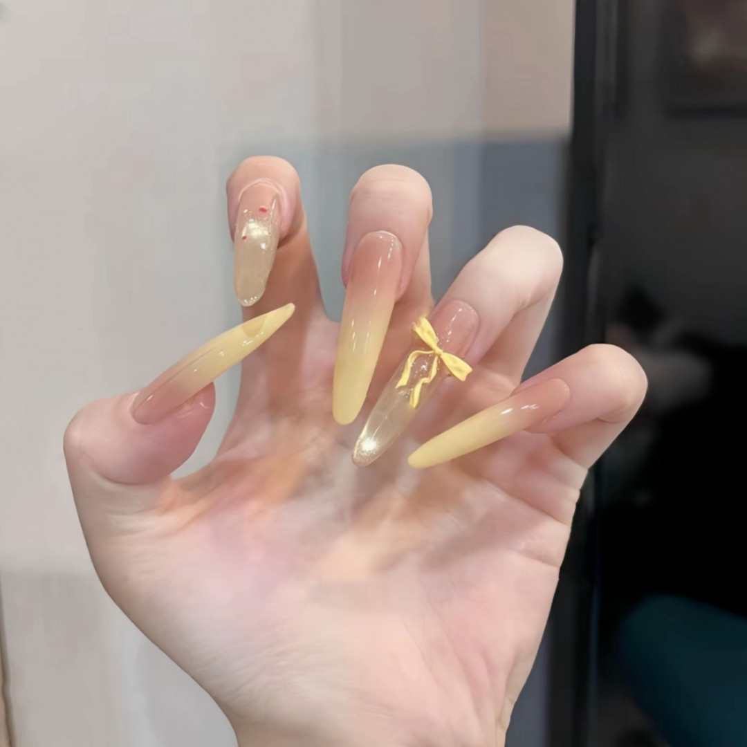 【杨枝甘露】纯手工穿戴甲气质款光疗美甲成品